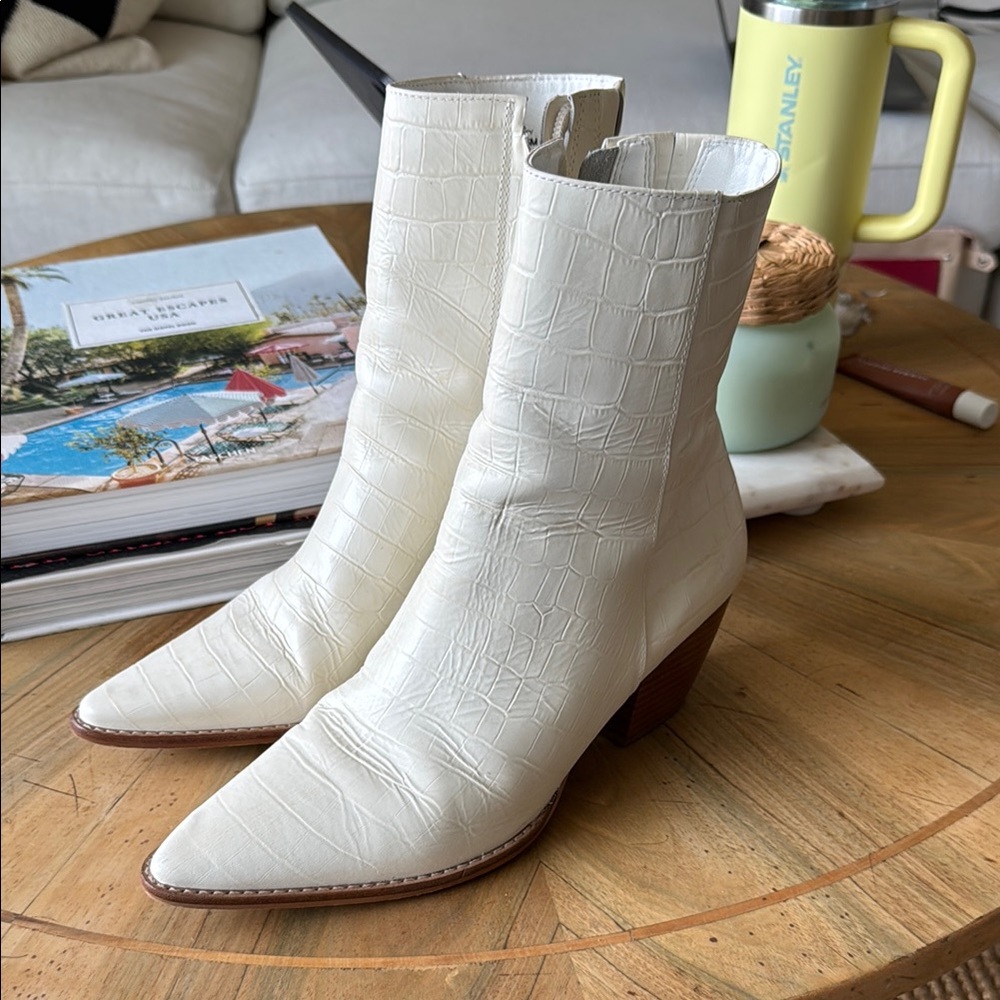 Matisse Caty Bone Croc-Embossed Ankle Boots